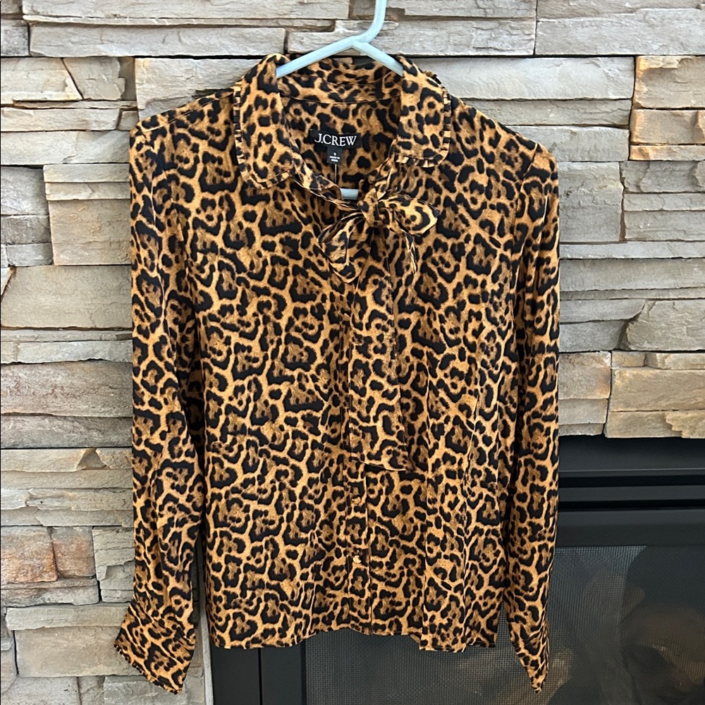 J.Crew Animal Print Button-Up Shirt ✨NWT✨